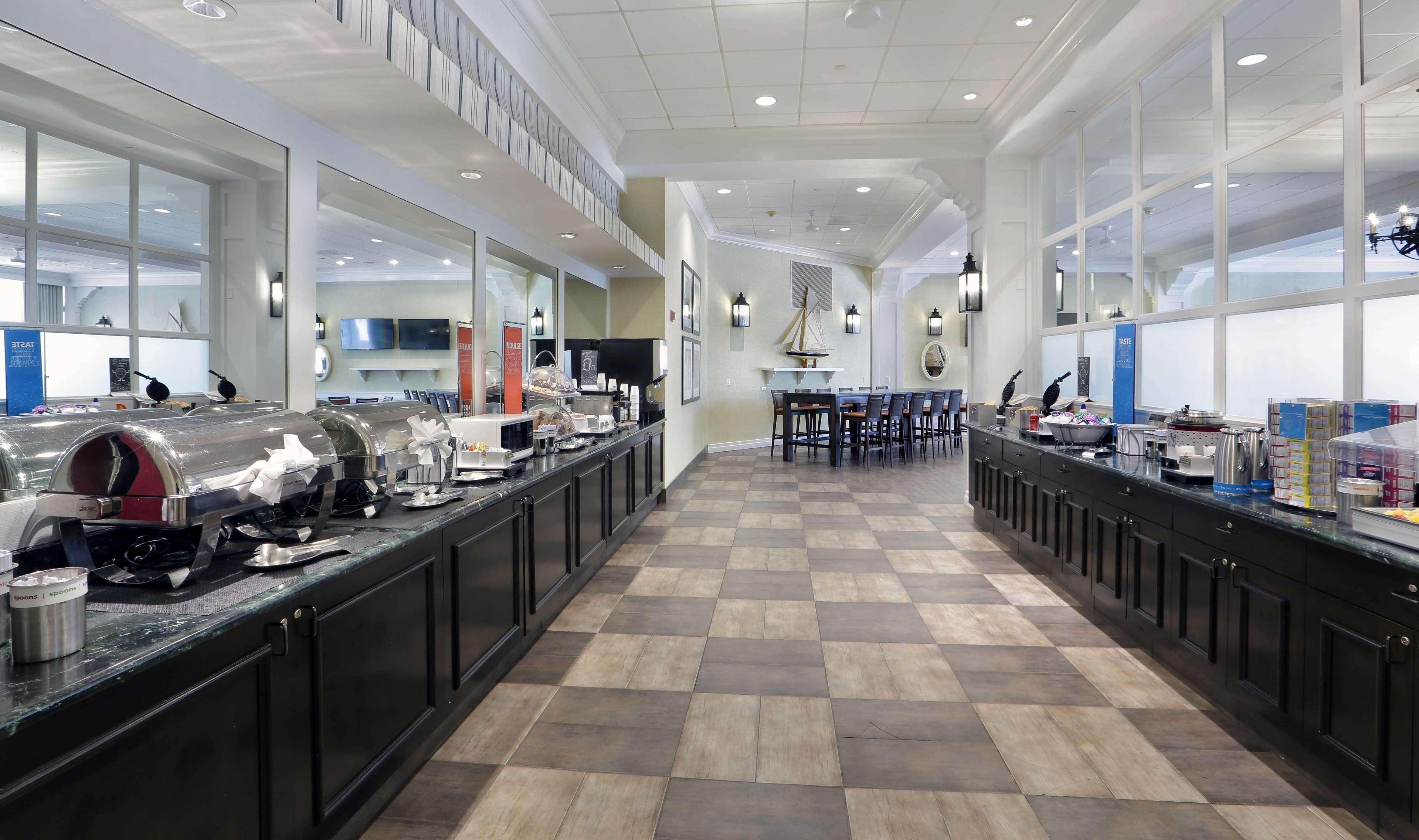 Hampton Inn Boston-Natick Ngoại thất bức ảnh