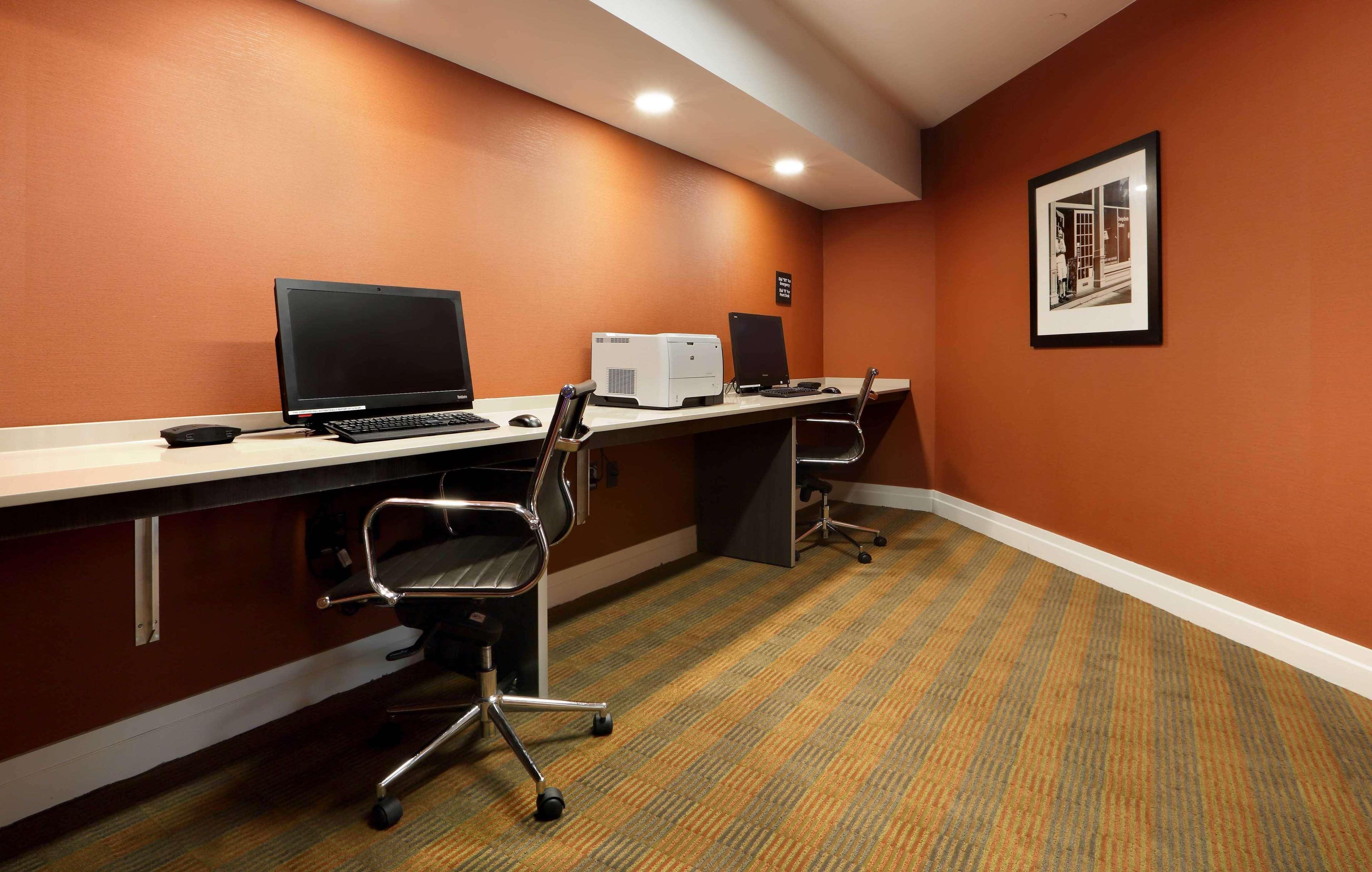 Hampton Inn Boston-Natick Ngoại thất bức ảnh