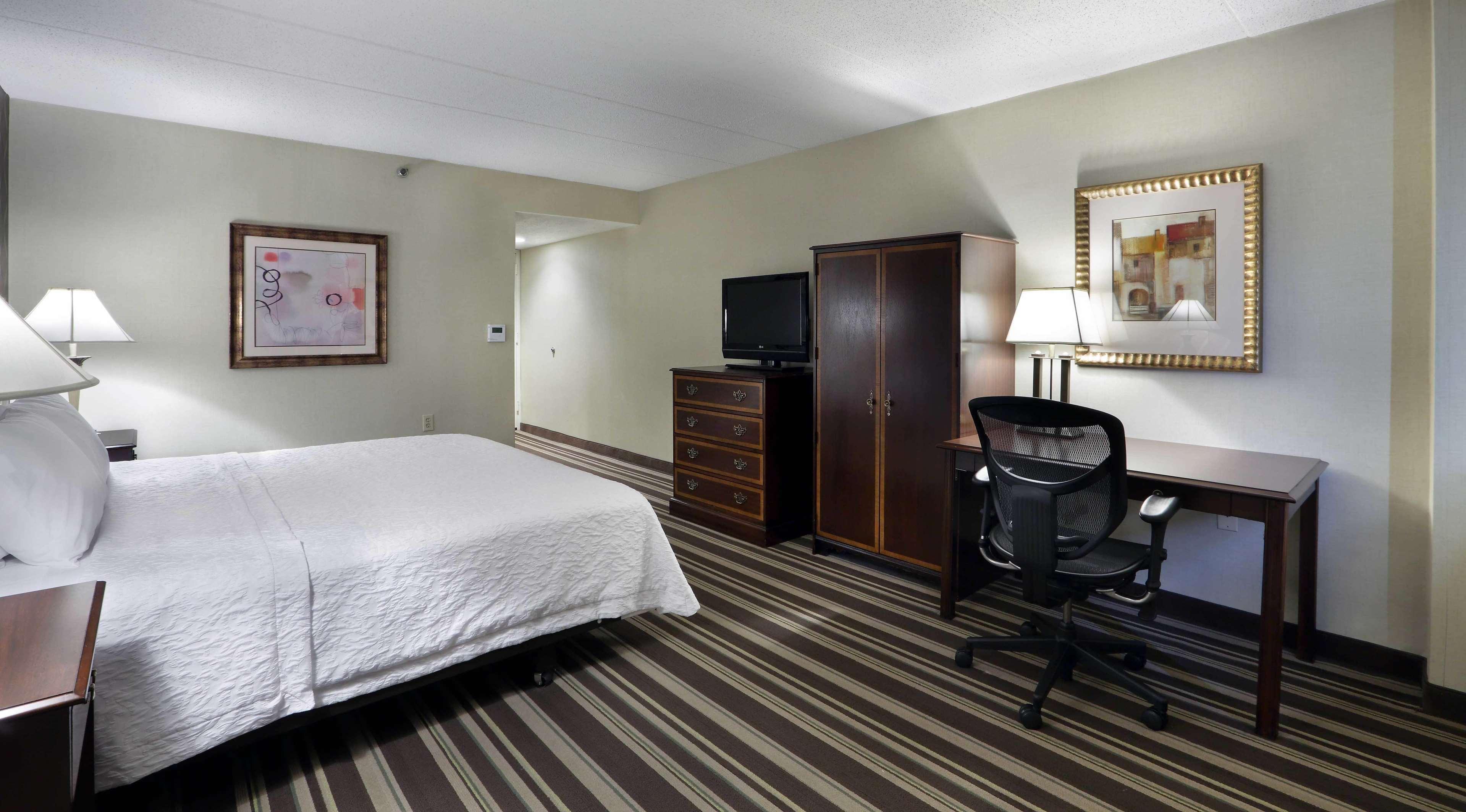 Hampton Inn Boston-Natick Ngoại thất bức ảnh
