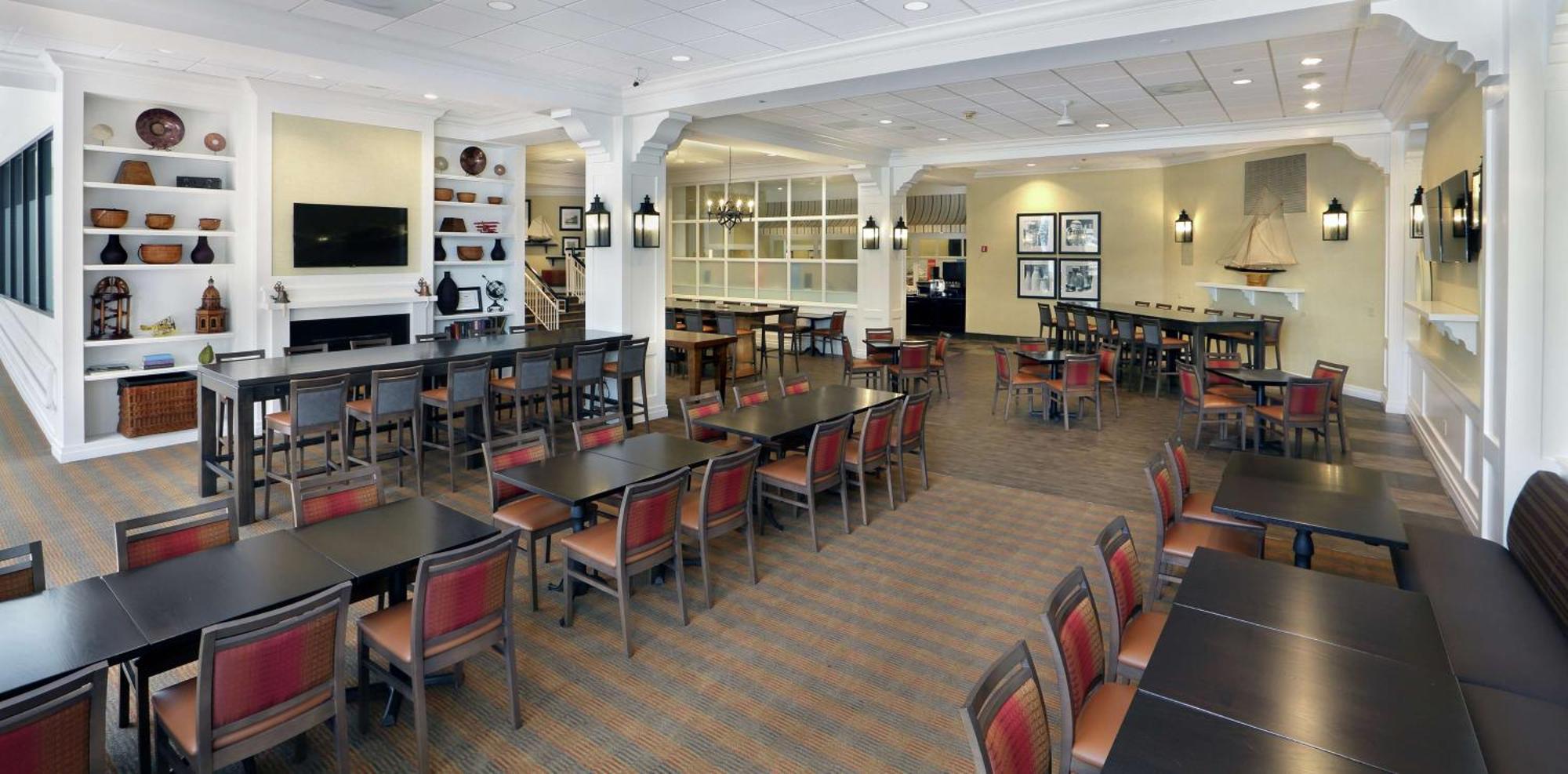 Hampton Inn Boston-Natick Ngoại thất bức ảnh