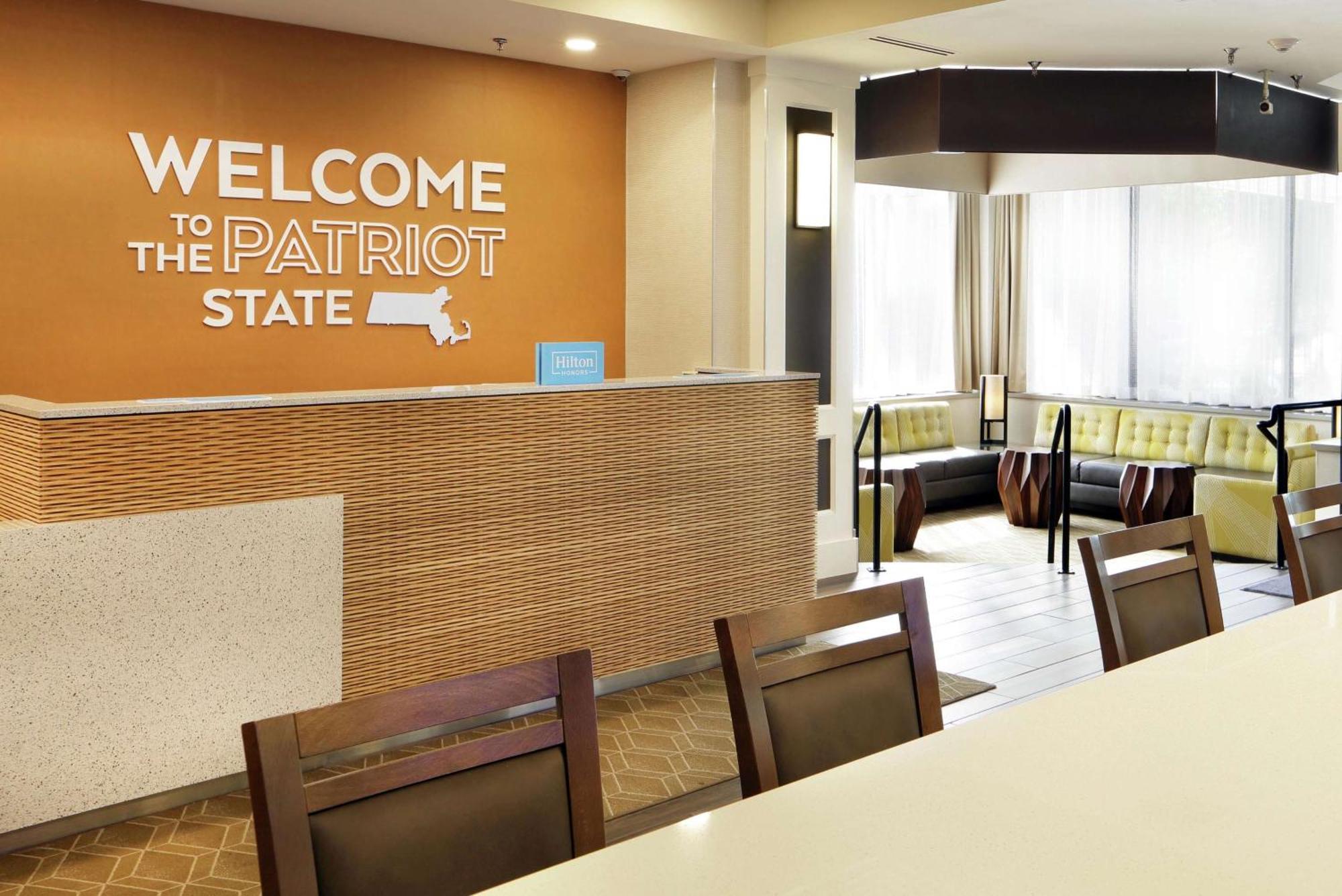 Hampton Inn Boston-Natick Ngoại thất bức ảnh
